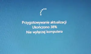 Ekran Windows 8 pokazuje "Przygotowywanie aktualizacji", ukończono 38%. Nie mogę zaktualizować Windows 8.