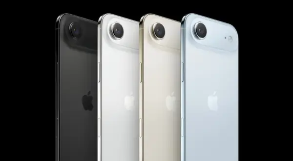 Cztery iPhone'y w różnych kolorach: czarnym, białym, złotym i niebieskim. Zastanawiasz się, ile kosztuje iPhone?